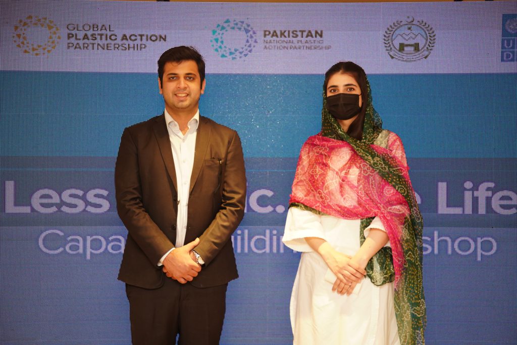 GRICKS founders Mubashir Waheed and Iman Khan. Photo: UNDP Pakistan